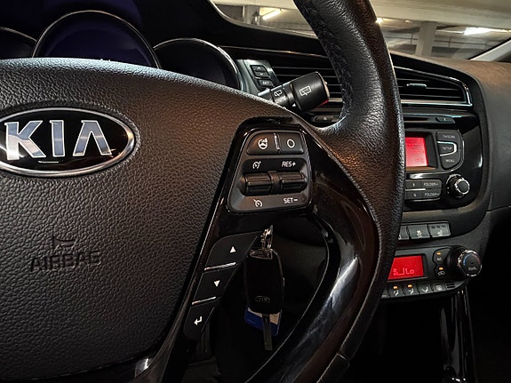 Kia Ceed 17 of 23