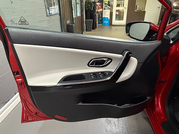 Kia Ceed 12 of 23