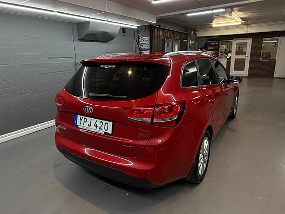 Kia Ceed 6 of 23