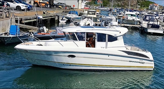 Grandezza 28 WA 2 of 5