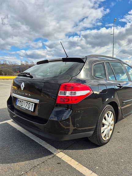 Renault Laguna 8 of 12