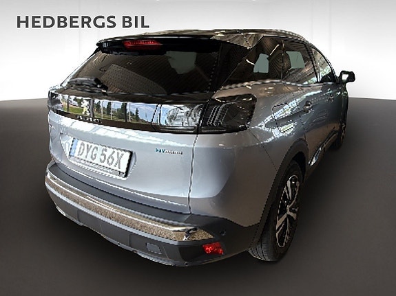 Peugeot 3008 3 of 5