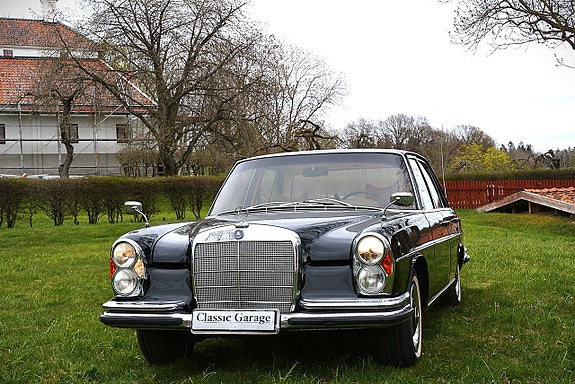 Mercedes-Benz 280 5 of 5