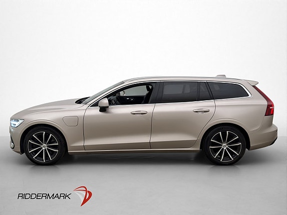 Volvo V60 4 of 30