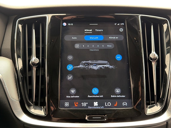 Volvo V60 19 of 30