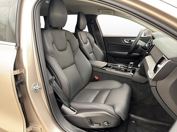 Volvo V60 28 of 30