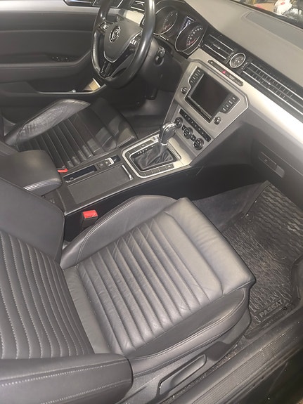 Volkswagen Passat 5 of 5