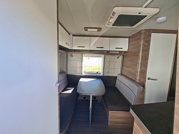 Knaus 420 QD Silver Selection Uttagen Maj 2020 1 Ägare 3 of 5