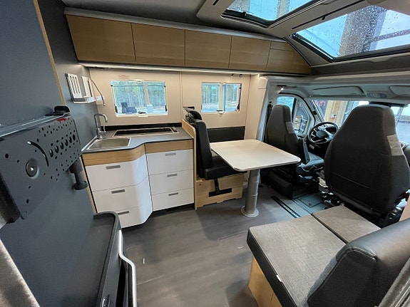 Adria Coral Plus 670 DC / Alsike Maskin räntekampanj 3,49%, gäller Fre-Sön 8 of 24