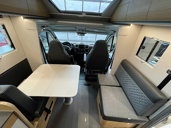 Adria Coral Plus 670 DC / Alsike Maskin räntekampanj 3,49%, gäller Fre-Sön 10 of 24