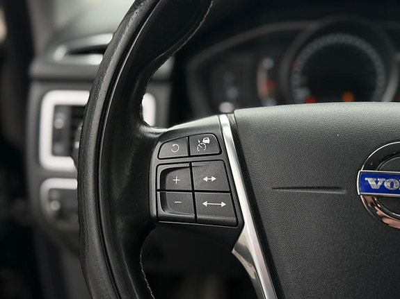 Volvo XC70 28 of 30