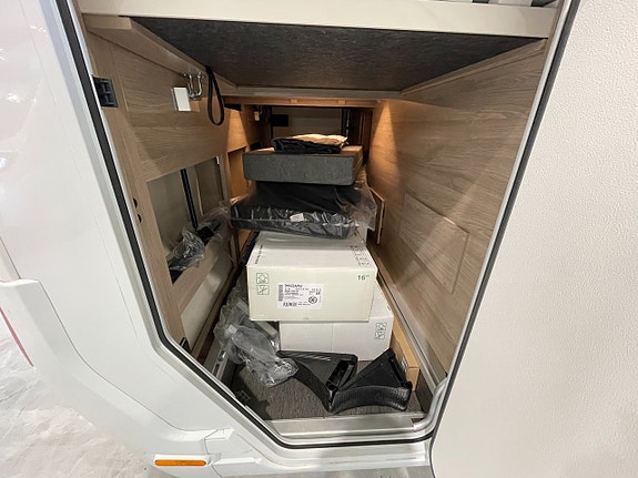 Kabe TMX Novum 750 LGB /Taksäng/Automat/ALDE/6995kr/mån 3 of 26