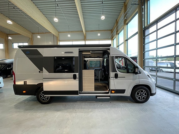 Sun Living V 65 SL / Långbäddar / Automat 140hk / EL-Patron / 4995kr/månad 2 of 15