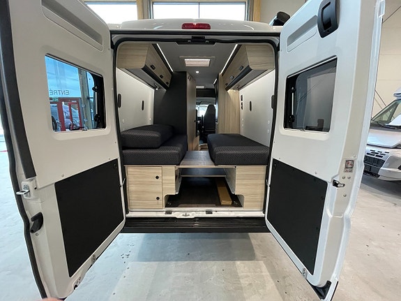 Sun Living V 65 SL / Långbäddar / Automat 140hk / EL-Patron / 4995kr/månad 5 of 15