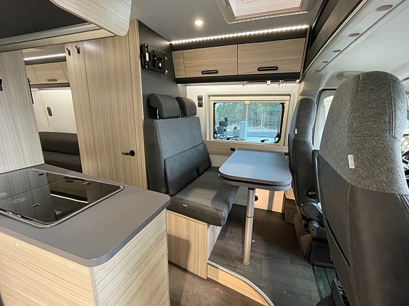 Sun Living V 65 SL / Långbäddar / Automat 140hk / EL-Patron / 4995kr/månad 6 of 15