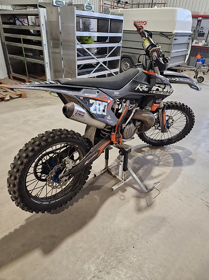 KTM SX250 3 of 5