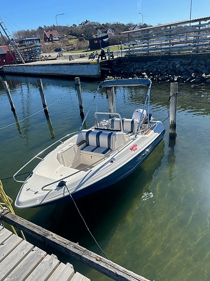 Quicksilver 500 Commander 3 of 3