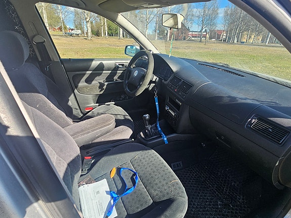 Volkswagen Golf I 5 of 5
