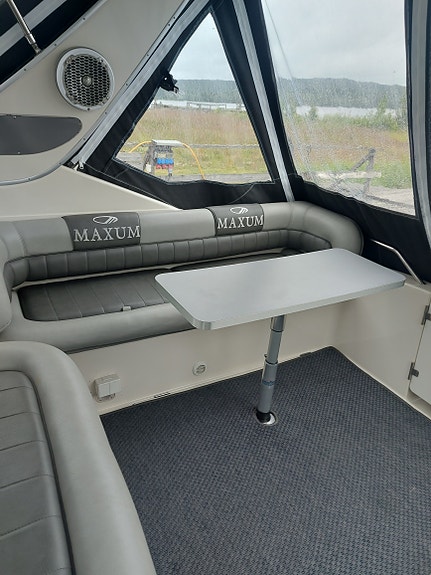 Maxum 3200 SCR 7 of 15