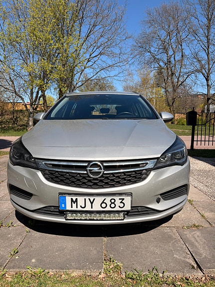 Opel Astra 3 of 5
