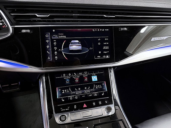 Audi Q8 17 of 30