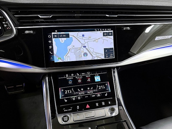Audi Q8 12 of 30