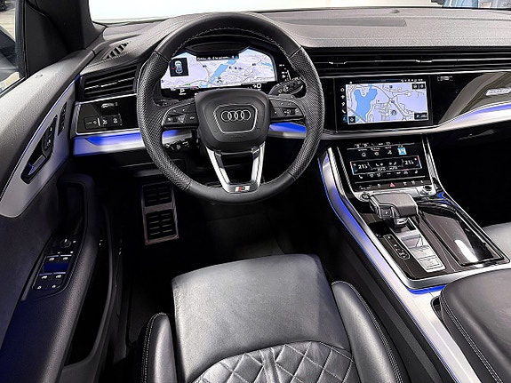 Audi Q8 27 of 30