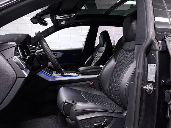 Audi Q8 25 of 30