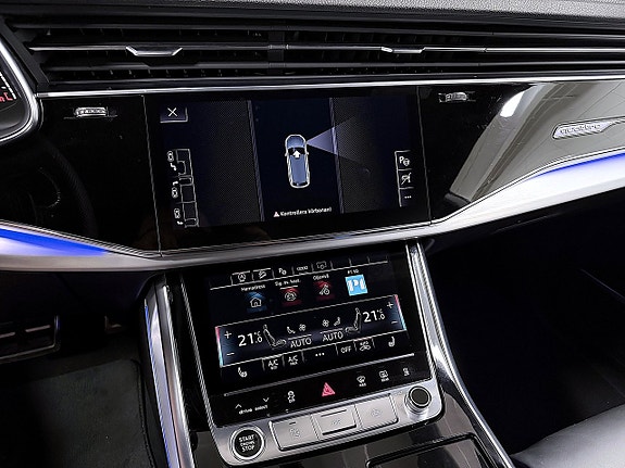 Audi Q8 23 of 30