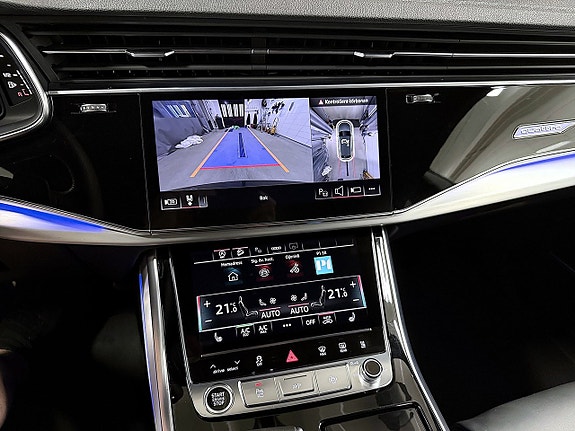 Audi Q8 22 of 30