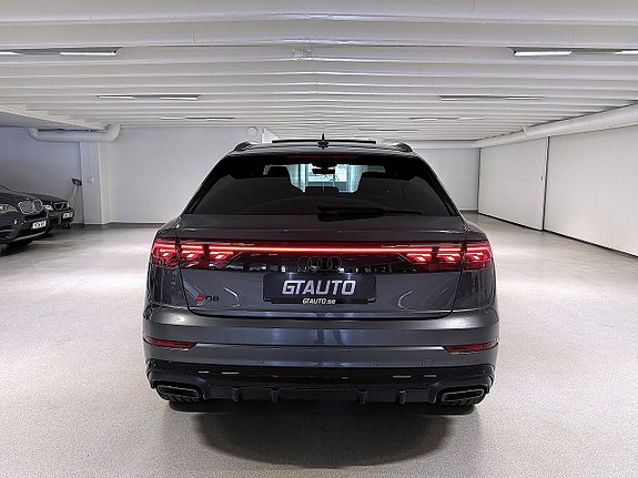 Audi Q8 5 of 5