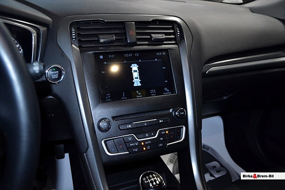 Ford Mondeo 10 of 16
