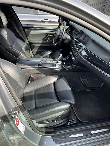 BMW 520d 2 of 9