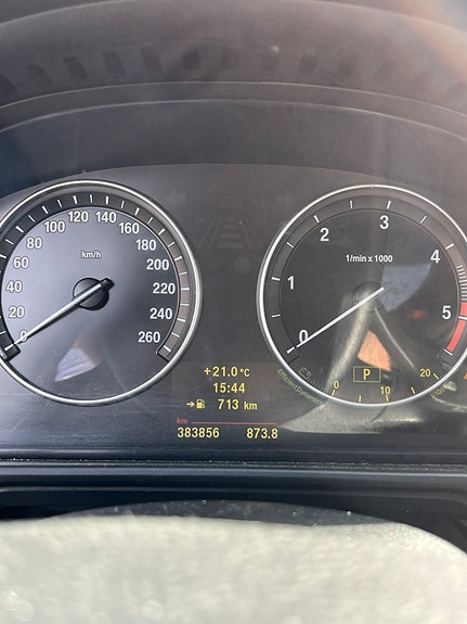 BMW 520d 4 of 9