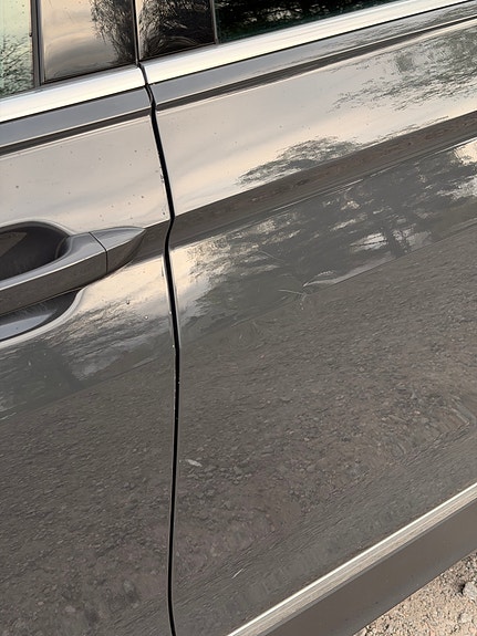 Volkswagen Tiguan 6 of 9