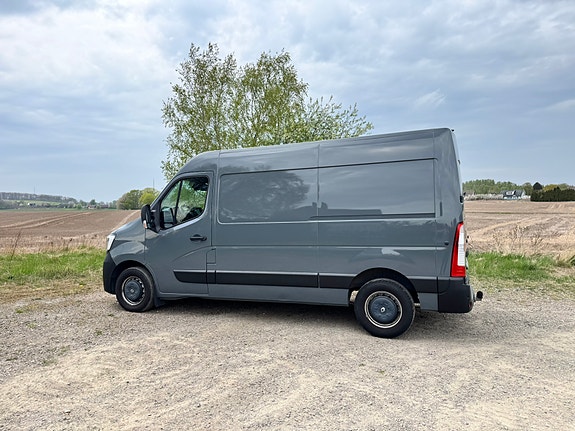 Renault Master 3 of 5