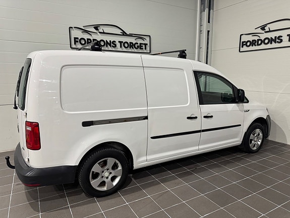 Volkswagen Caddy Maxi 4 of 5