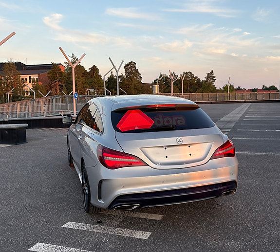 Mercedes-Benz CLA250 5 of 5