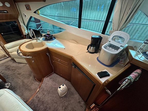 Galeon 390 Fly *VIDEO 6 of 12