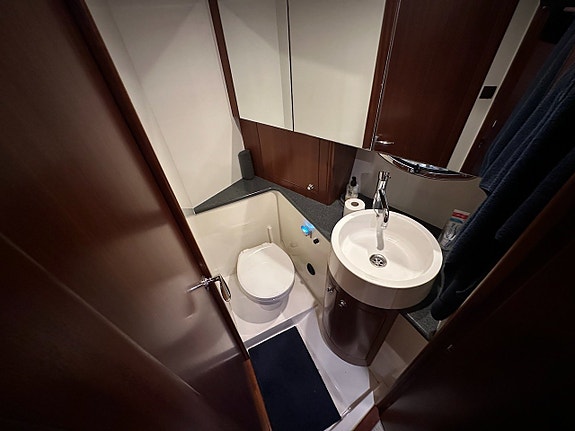 Galeon 390 Fly *VIDEO 11 of 12
