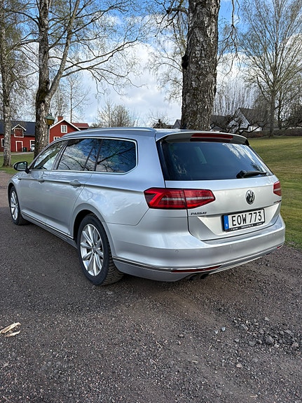 Volkswagen Passat 4 of 5