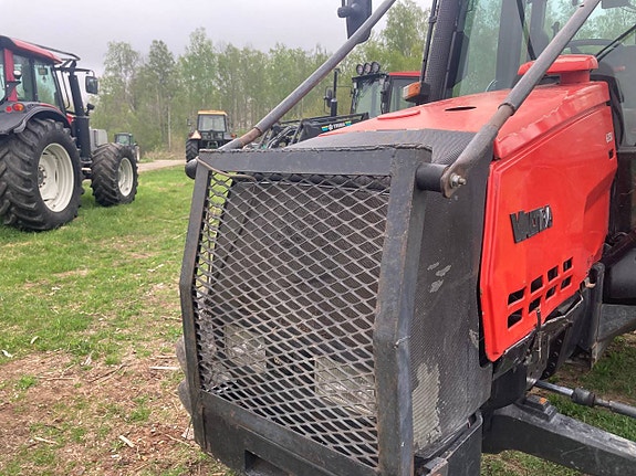 Valtra 6350 Hitech med Turbinkoppling och Twintrac 3 of 5