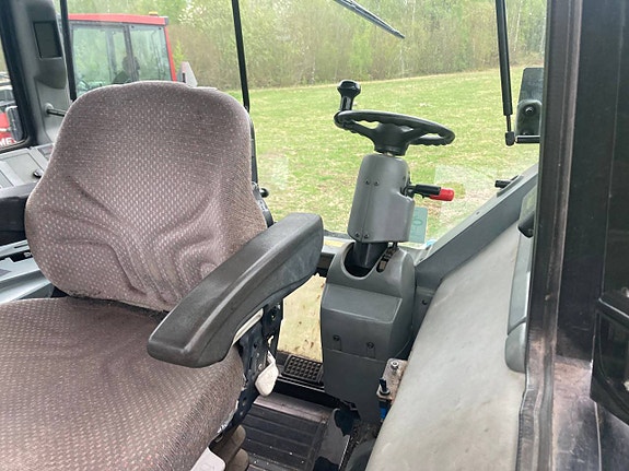 Valtra 6350 Hitech med Turbinkoppling och Twintrac 11 of 12