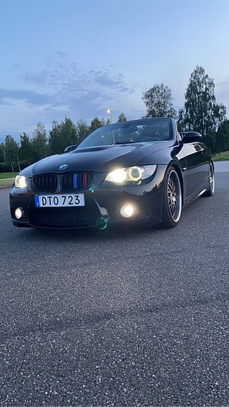 BMW 330d 11 of 12