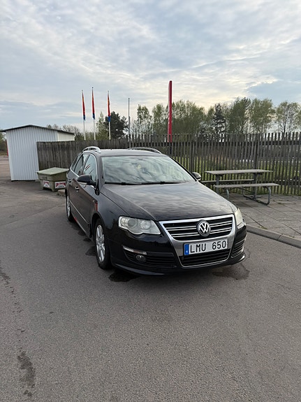 Volkswagen Passat 4 of 5