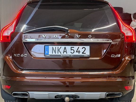 Volvo XC60 6 of 19