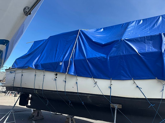 Winga 30 “Amanda” – Mycket uppgraderad kabinbåt med stor potential 3 of 5
