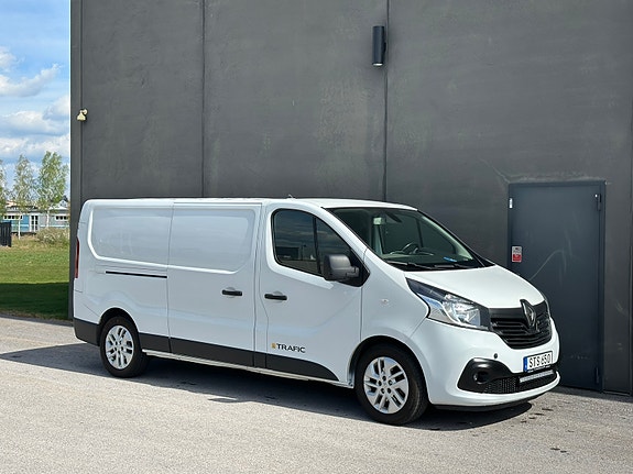 Renault Trafic 5 of 5