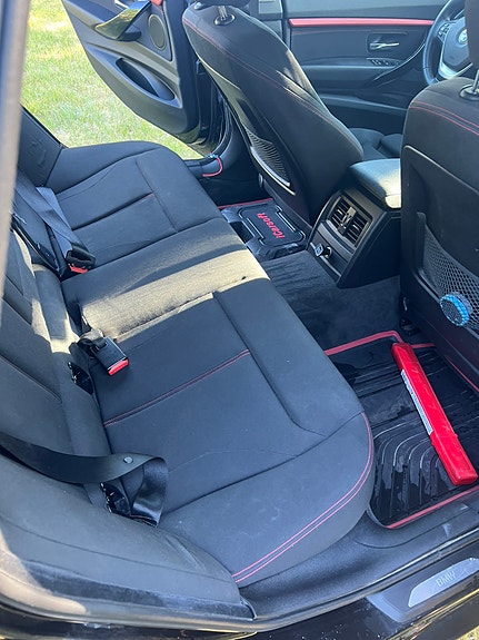 BMW 320d 6 of 11