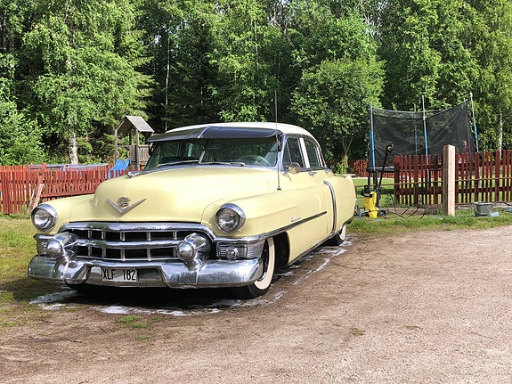 Cadillac Series 62 2 of 3